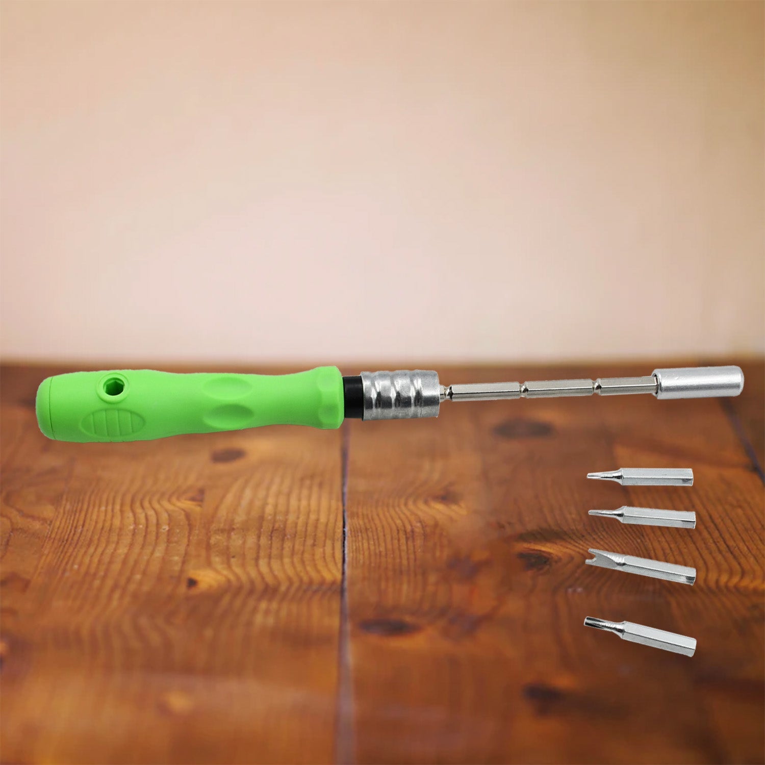 30-in-1 mini screwdriver set with flexible extension 30-in-1 mini screwdriver set with flexible extension